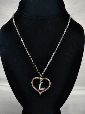 Jennifer Lopez Silver Heart Pendant Necklace with 'L' Initial